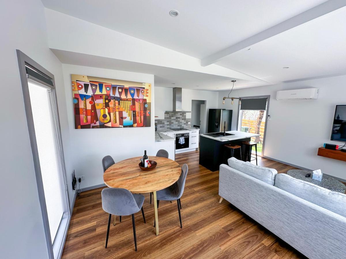 Luxury Holiday Unit 8Min Walk To Town Center With Boat Parking Mallacoota Eksteriør bilde